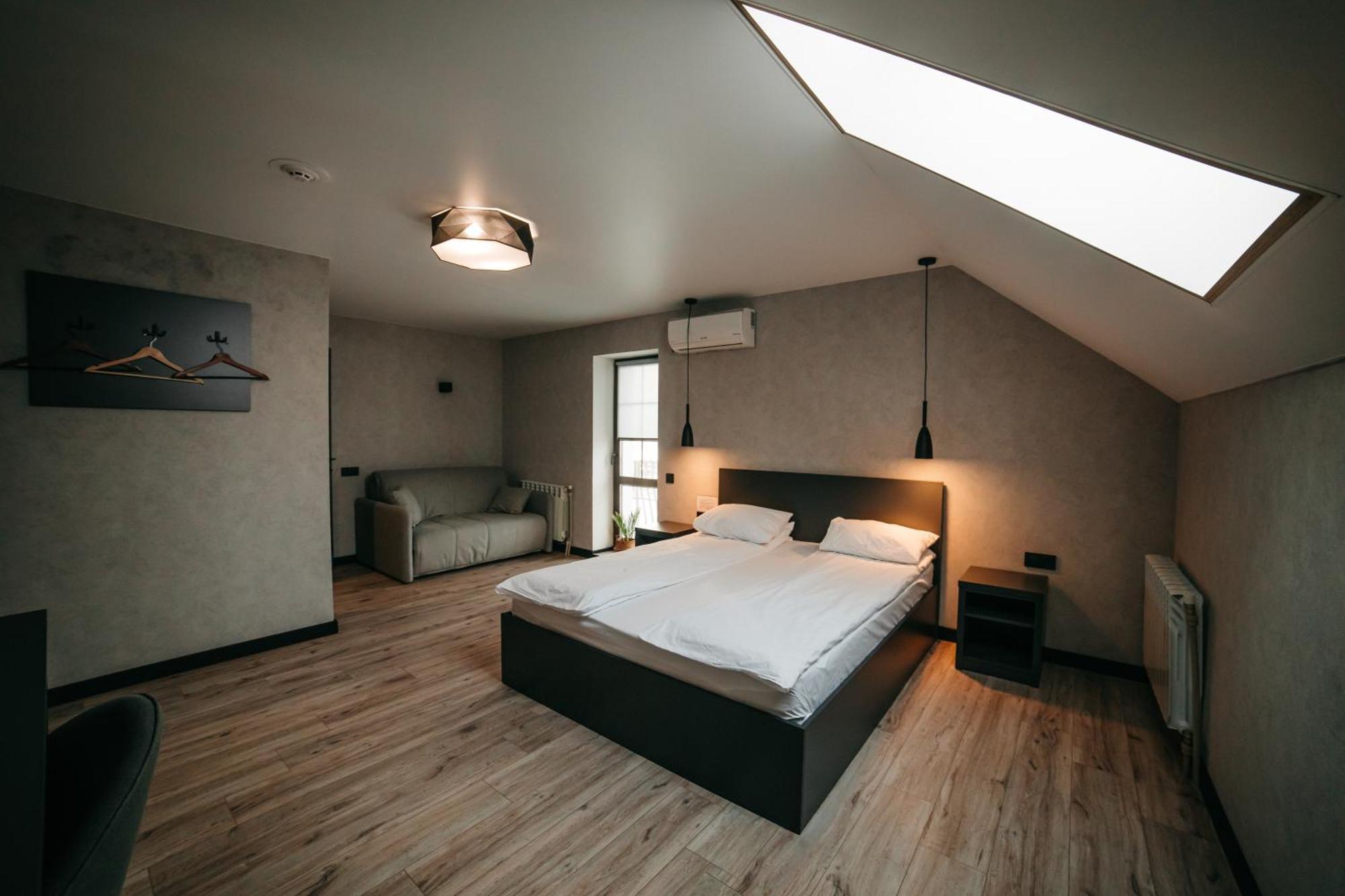 Bastion Motel Samostrely Ngoại thất bức ảnh