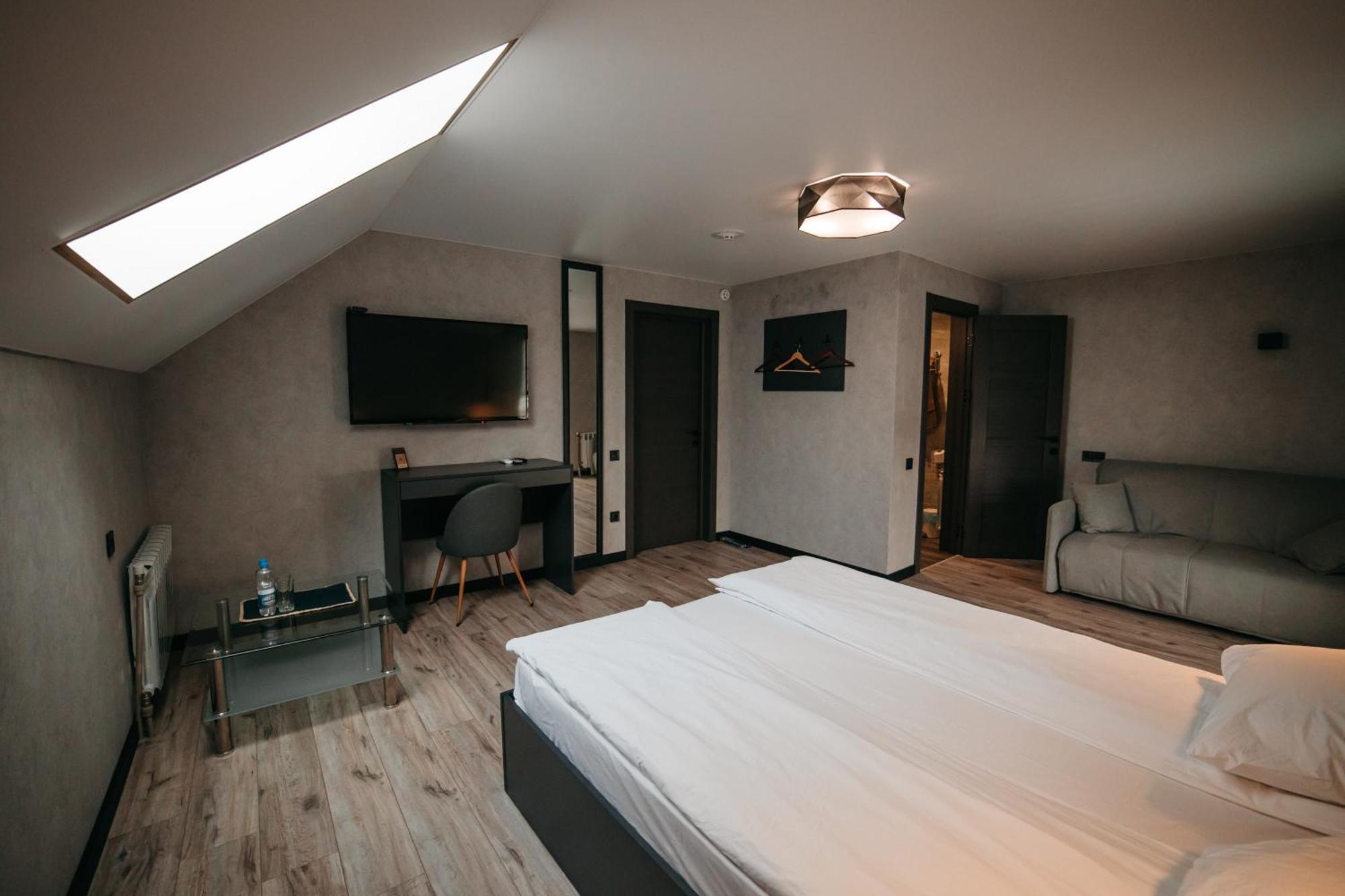 Bastion Motel Samostrely Ngoại thất bức ảnh