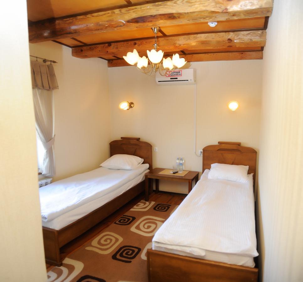 Bastion Motel Samostrely Ngoại thất bức ảnh