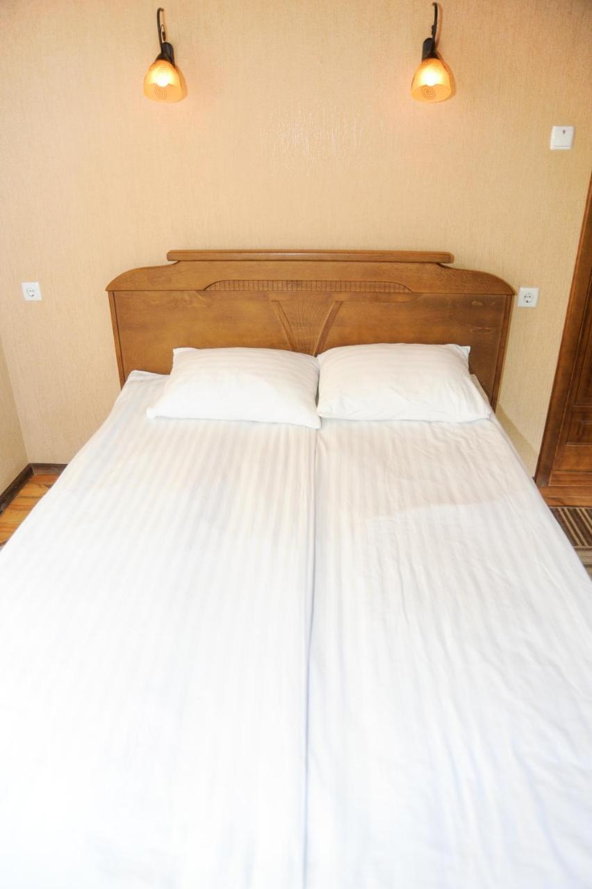 Bastion Motel Samostrely Ngoại thất bức ảnh